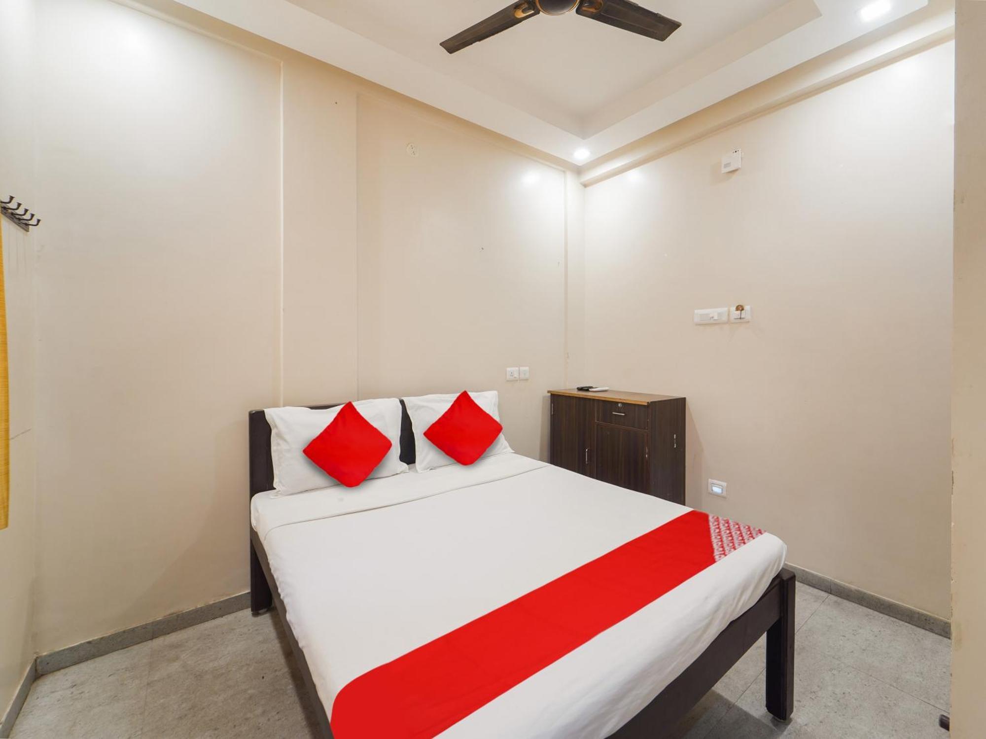 Hotel O Saravana'S Park Chennai Exterior photo