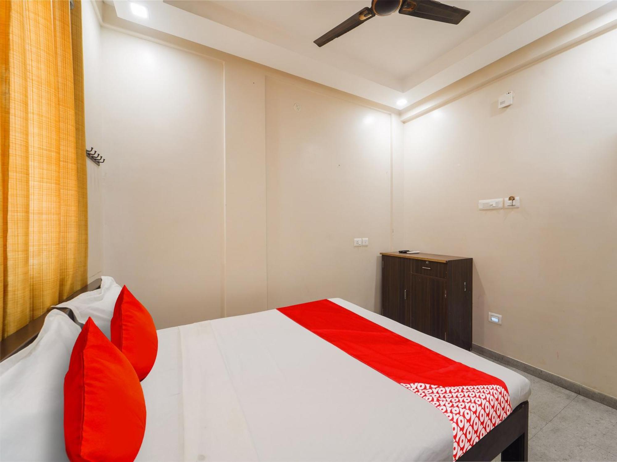 Hotel O Saravana'S Park Chennai Exterior photo