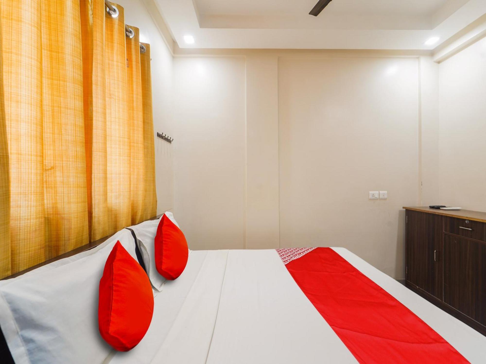 Hotel O Saravana'S Park Chennai Exterior photo